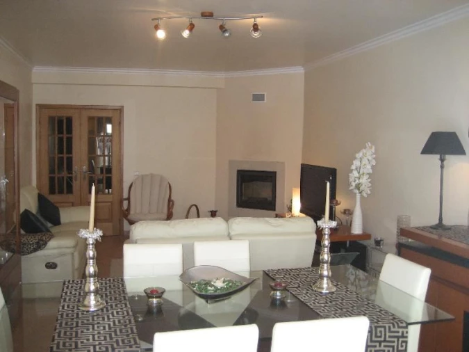 Moradia T4 para Venda em Sesimbra (Castelo) Foto 6