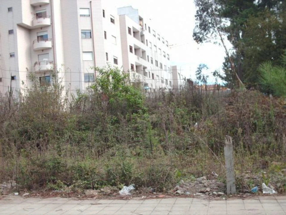 Terreno P/ Prédio para Venda em Rio Tinto Foto 4