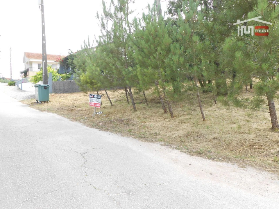Terreno para Venda em Alqueidão da Serra Foto 5