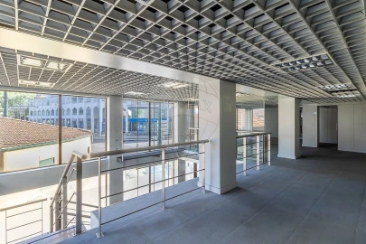 Loja para Venda em Santo Antonio dos Olivais