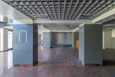 Loja para Venda em Santo Antonio dos Olivais