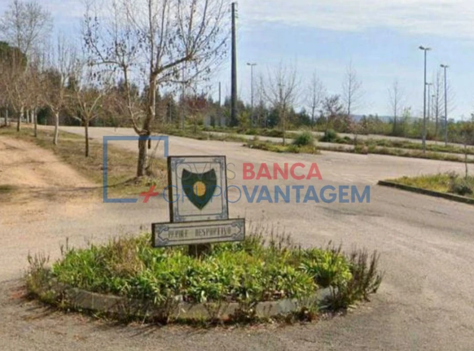 Terreno para Venda em Valongo do Vouga Foto 3