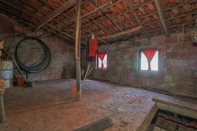 Moradia T1 para Venda em Abrunheira, Verride e Vila Nova da Barca Foto 10