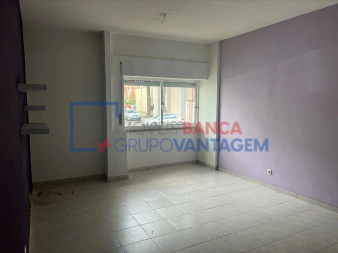 Apartamento T2 para Venda em Moita Foto 4