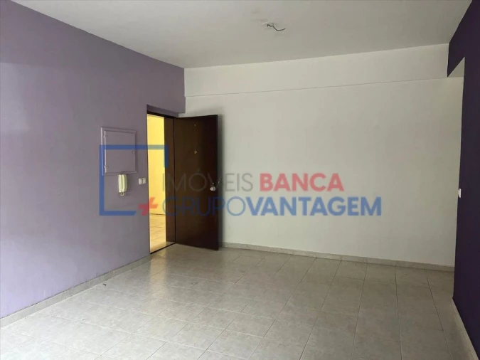 Apartamento T2 para Venda em Moita Foto 5