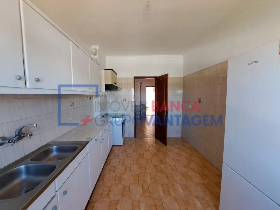 Apartamento T2 para Venda em Seixal, Arrentela e Aldeia de Paio Pires Foto 2