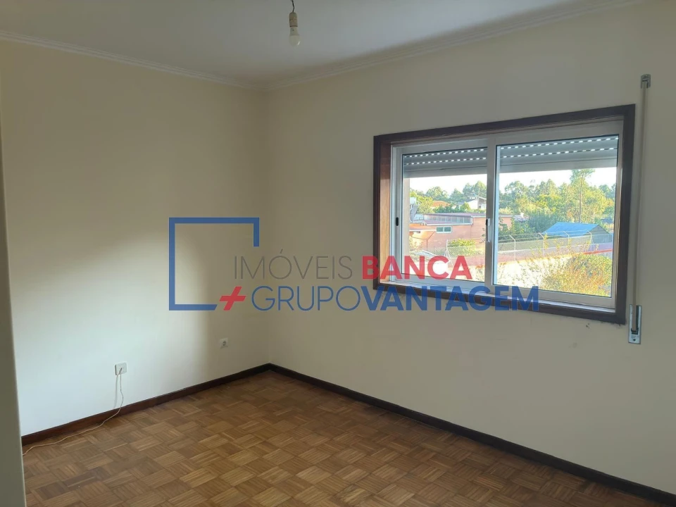 Apartamento T3 para Venda em Sandim, Olival, Lever e Crestuma Foto 14