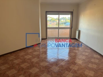 Apartamento T3 para Venda em Sandim, Olival, Lever e Crestuma