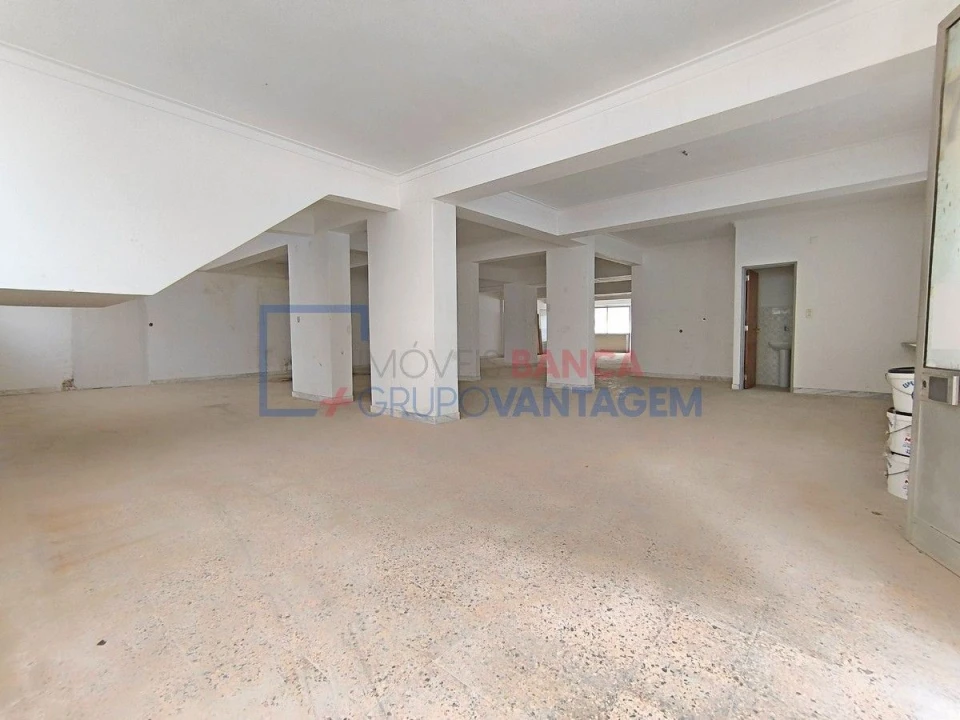 Loja para Venda em Agualva e Mira-Sintra Foto 3