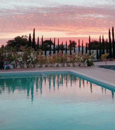 Moradia T4 para Venda em Quelfes