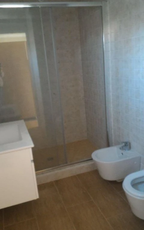 Moradia T4 para Venda em Quelfes