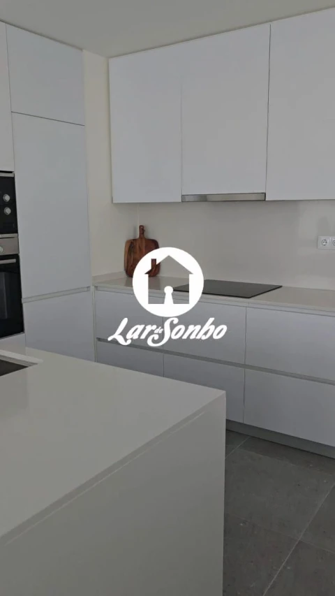 Apartamento T2 para Venda em Cidade da Maia