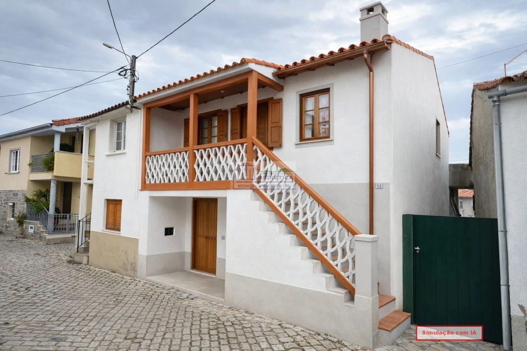 Moradia T3 para Venda em Cerejais Foto 2