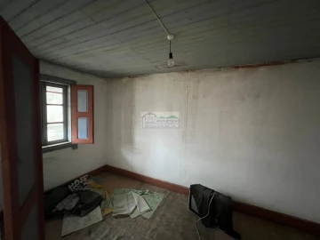 Moradia T3 para Venda em Cerejais