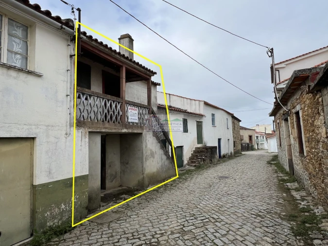 Moradia T3 para Venda em Cerejais Foto 7