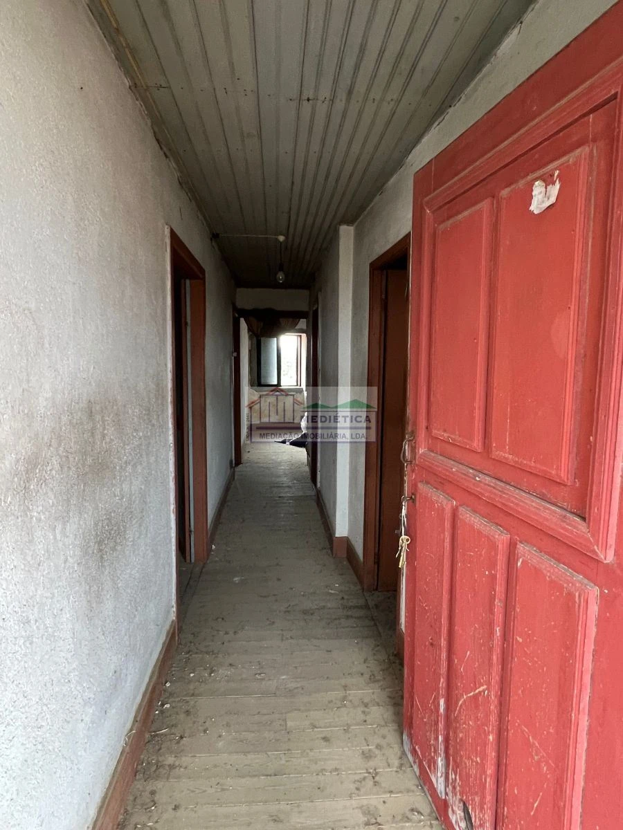 Moradia T3 para Venda em Cerejais Foto 8
