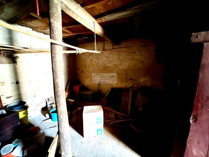 Moradia T3 para Venda em Cerejais Foto 20