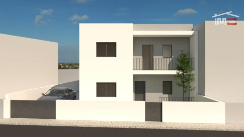 Terreno para Venda em Sarilhos Grandes