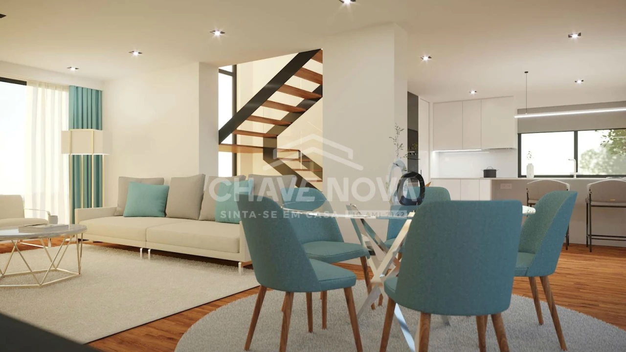Moradia T3 para Venda em Paranhos Foto 1