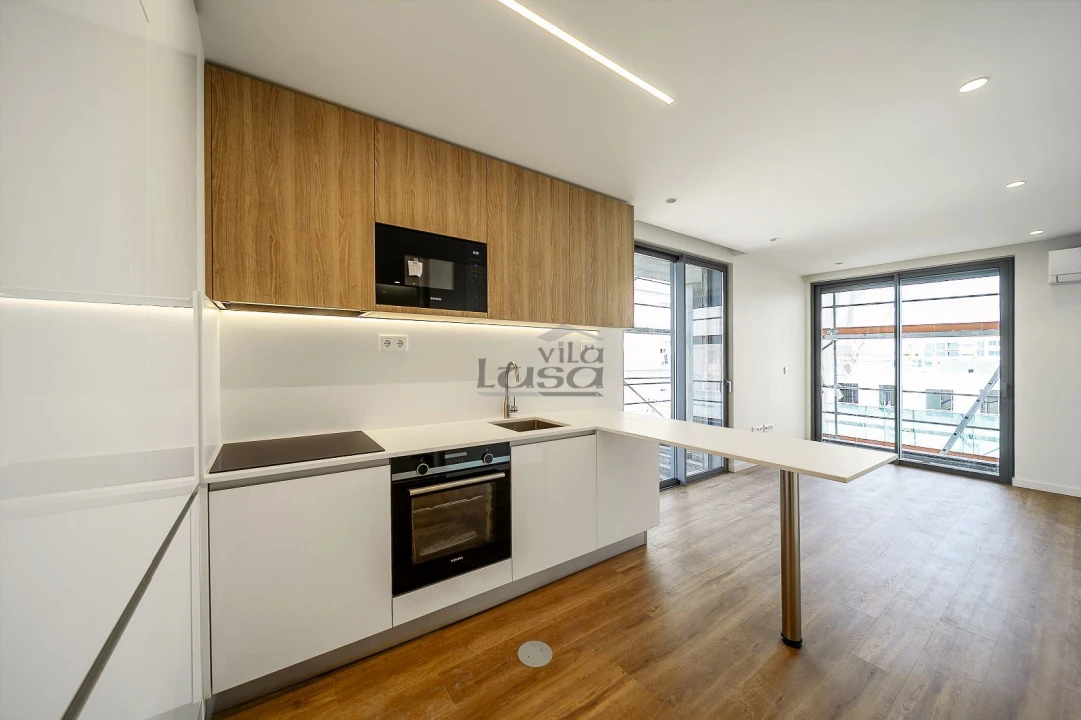 Apartamento T0 para Venda em Mafamude e Vilar do Paraíso Foto 11