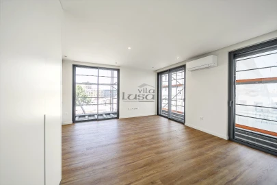 Apartamento T0 para Venda em Mafamude e Vilar do Paraíso