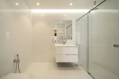Apartamento T0 para Venda em Mafamude e Vilar do Paraíso