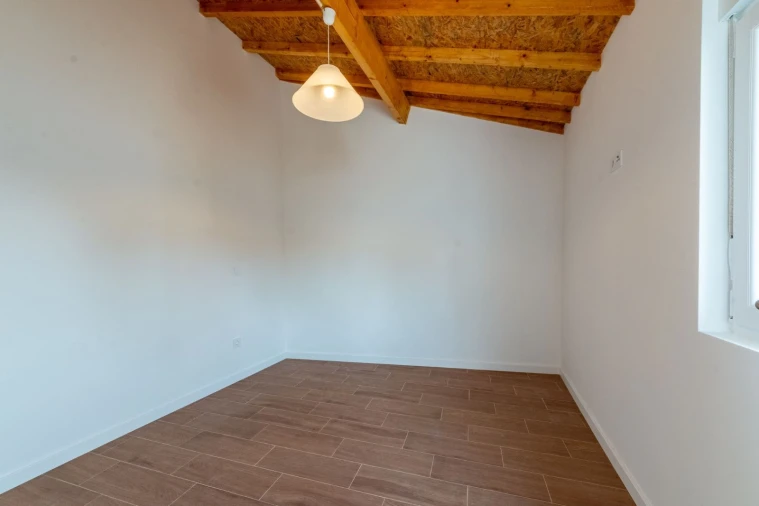 Moradia T2 para Arrendamento em Arcozelo Foto 4