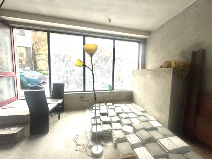 Loja para Venda em Arcozelo Foto 3