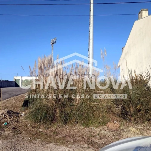 Terreno para Venda em Arcozelo Foto 4