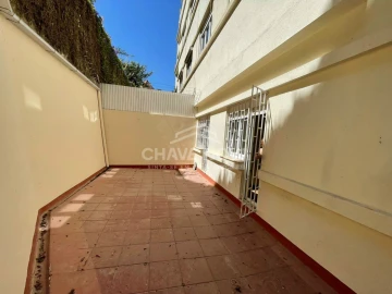 Apartamento T3 para Arrendamento em Santo António