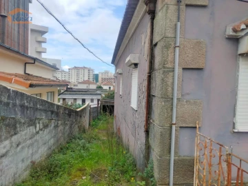 Moradia T3 para Venda em Pedrouços