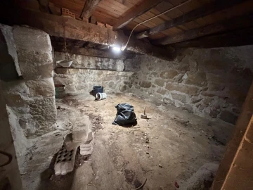 Moradia T3 para Venda em Santa Cruz do Douro e São Tomé de Covelas