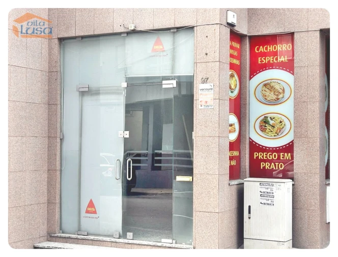 Loja para Arrendamento em Rio Tinto Foto 16