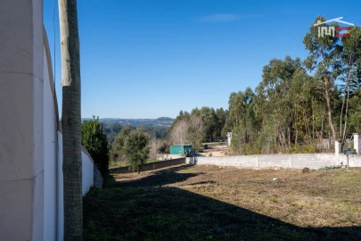 Terreno para Venda em Alburitel
