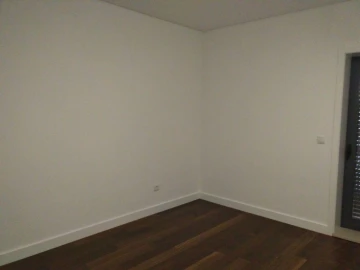 Apartamento T4 para Venda em Ramalde