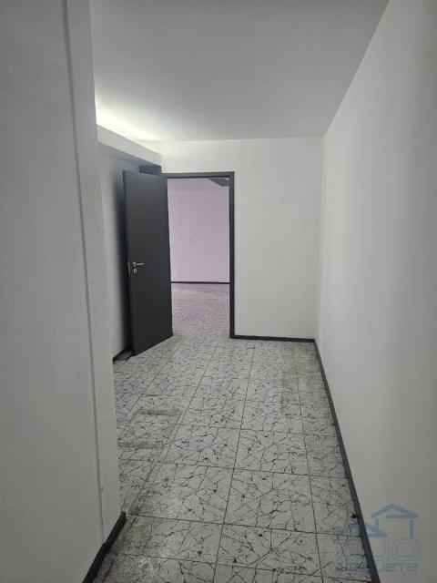 Armazém para Venda em Perafita, Lavra e Santa Cruz do Bispo