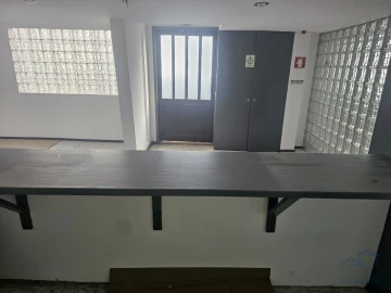 Armazém para Venda em Perafita, Lavra e Santa Cruz do Bispo