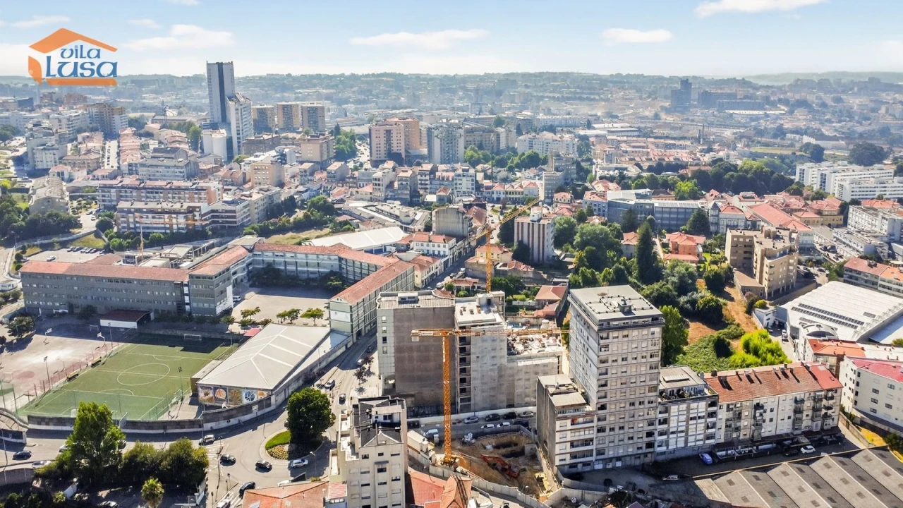 Apartamento T2 para Venda em Mafamude e Vilar do Paraíso Foto 14