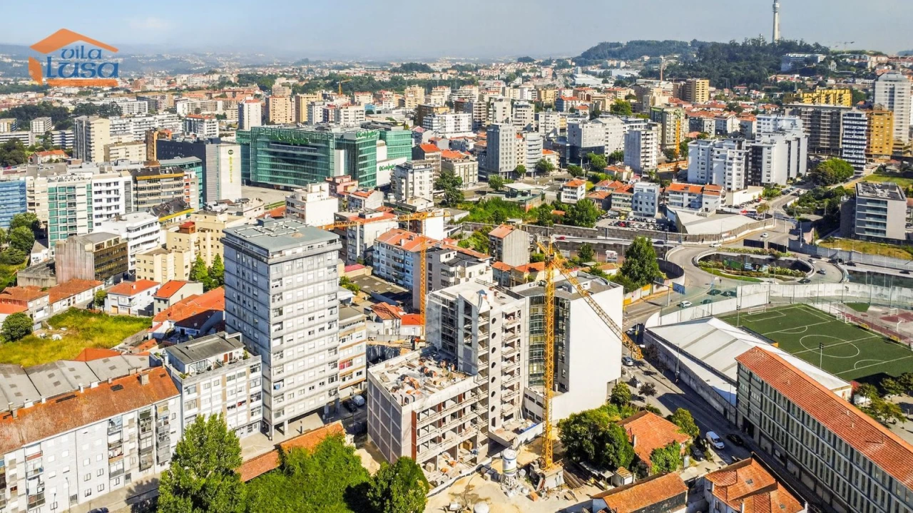 Apartamento T2 para Venda em Mafamude e Vilar do Paraíso Foto 17