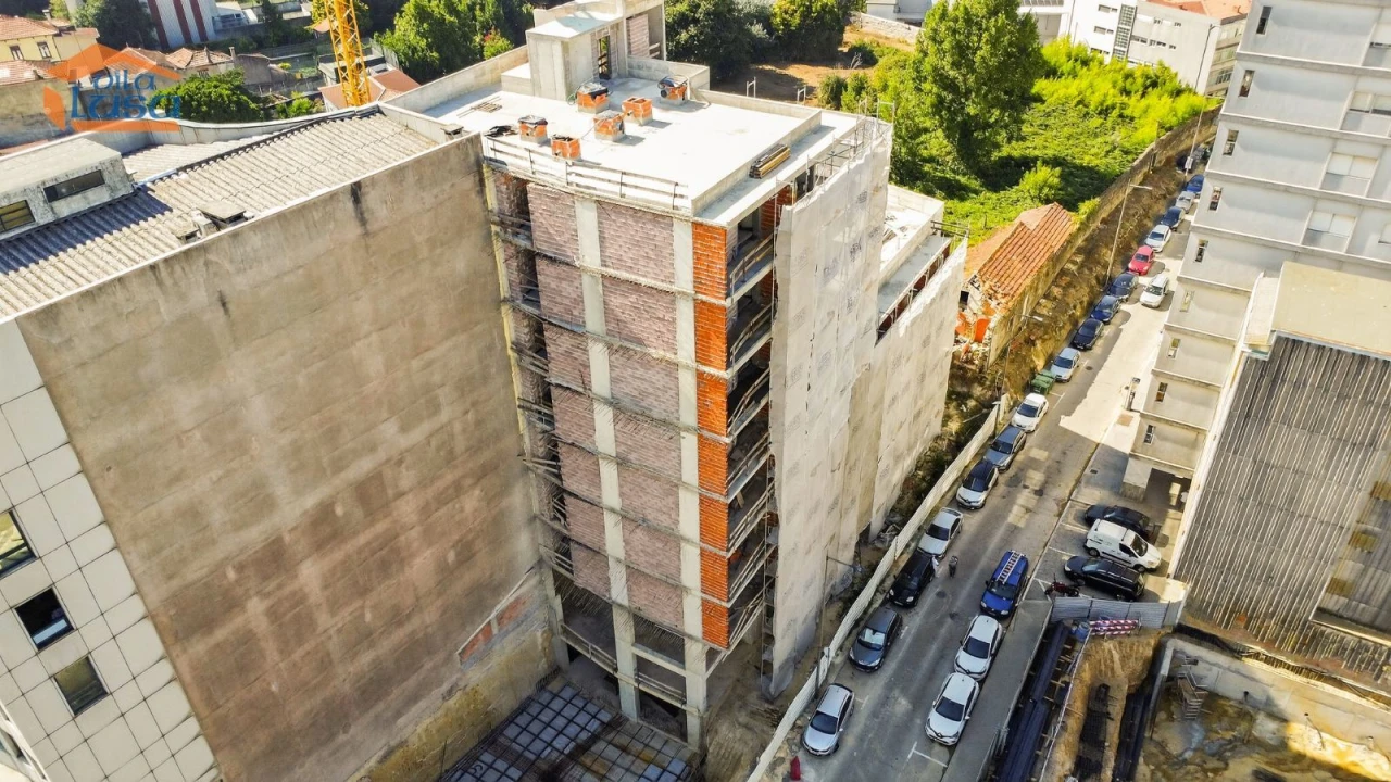 Apartamento T2 para Venda em Mafamude e Vilar do Paraíso Foto 22