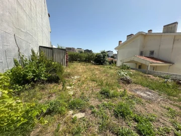 Terreno para Venda em Arcozelo