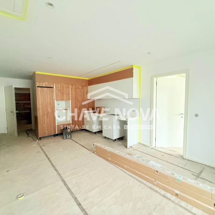 Apartamento T1 para Venda em Arcozelo Foto 14