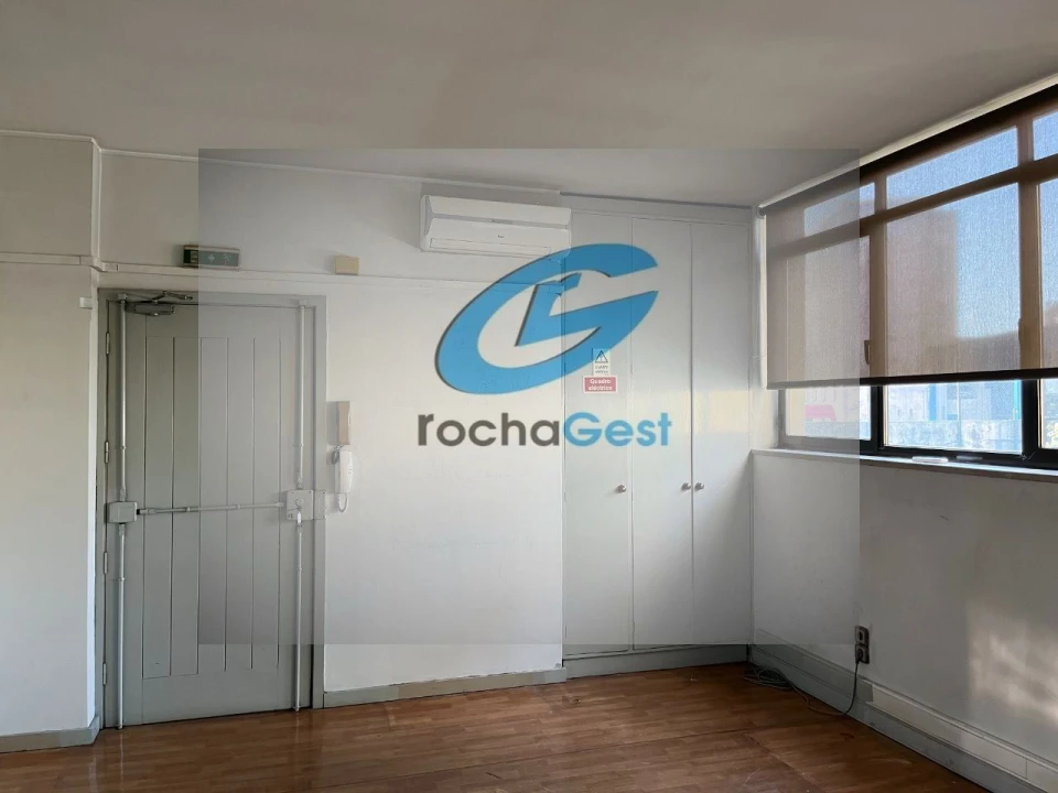 Escritório para Arrendamento em Matosinhos e Leça da Palmeira Foto 8