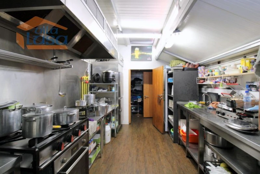 Loja para Venda em Espinho Foto 4