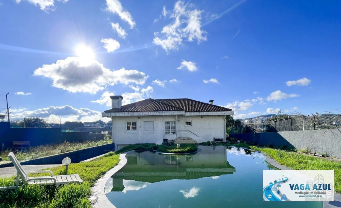 Moradia T3 para Venda em Gondomar (São Cosme), Valbom e Jovim Foto 1