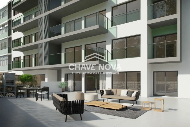 Apartamento T4 para Venda em Almada, Cova da Piedade, Pragal e Cacilhas Foto 4