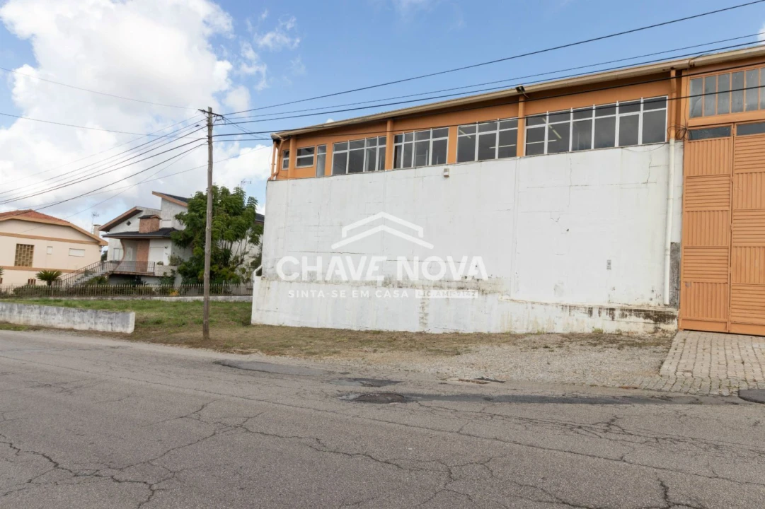 Escritório para Arrendamento em Santa Maria de Lamas Foto 16