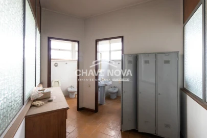 Escritório para Arrendamento em Santa Maria de Lamas