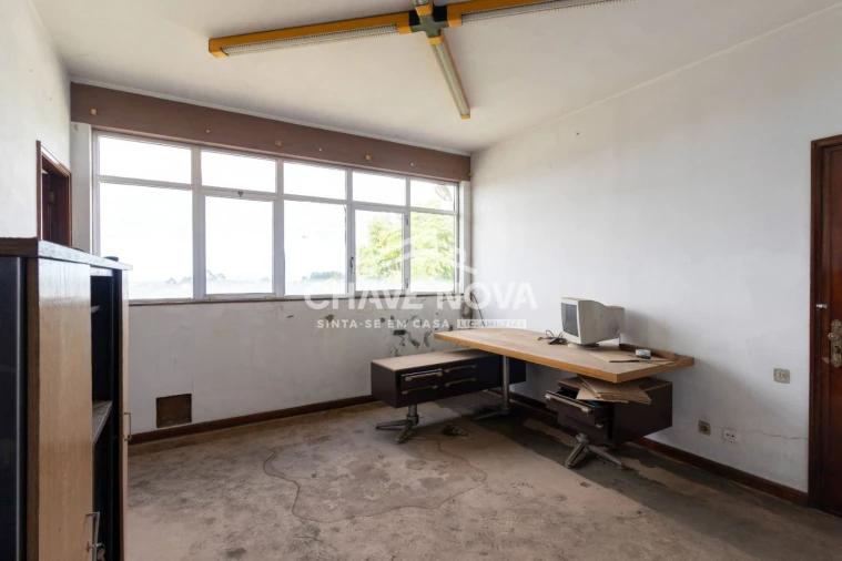 Escritório para Arrendamento em Santa Maria de Lamas Foto 5