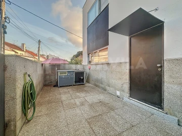 Moradia T3 para Venda em Moledo e Cristelo